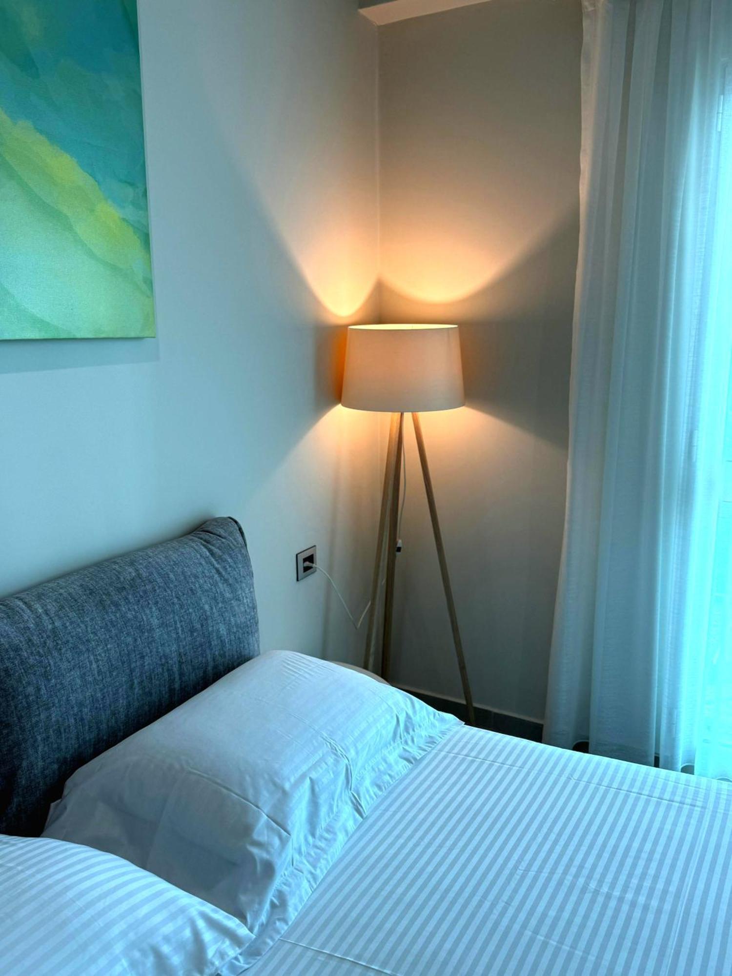 Stay-Five Rooms & Apartments Shkoder Exterior photo