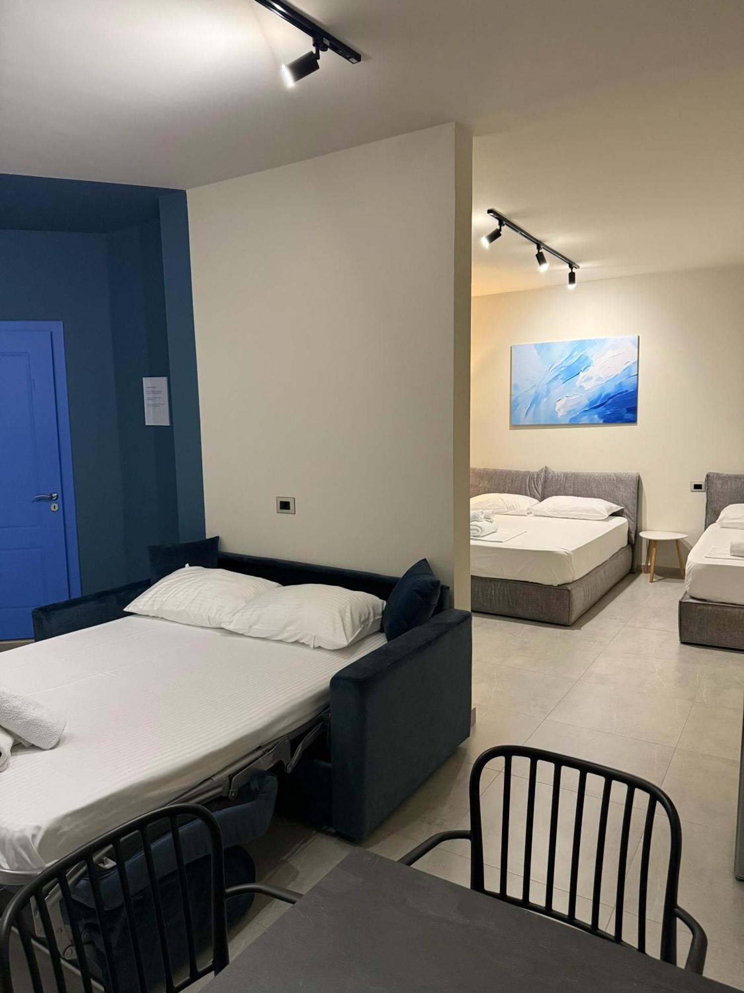 Stay-Five Rooms & Apartments Shkoder Exterior photo