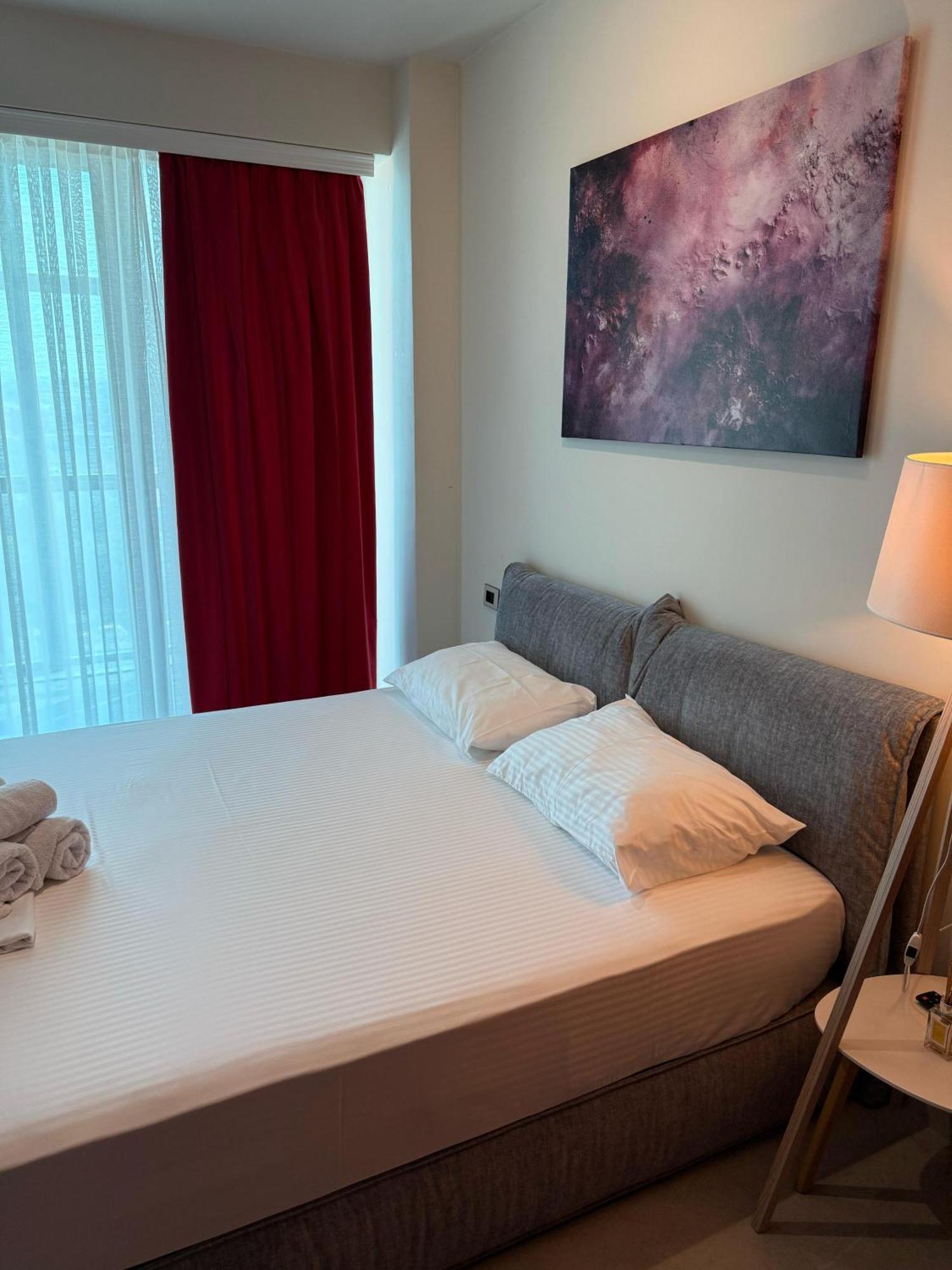 Stay-Five Rooms & Apartments Shkoder Exterior photo